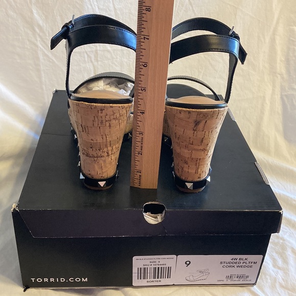 NEW Torrid Black Studded Platform Cork Wedge, 9 (4W) extra wide width - Picture 4 of 8